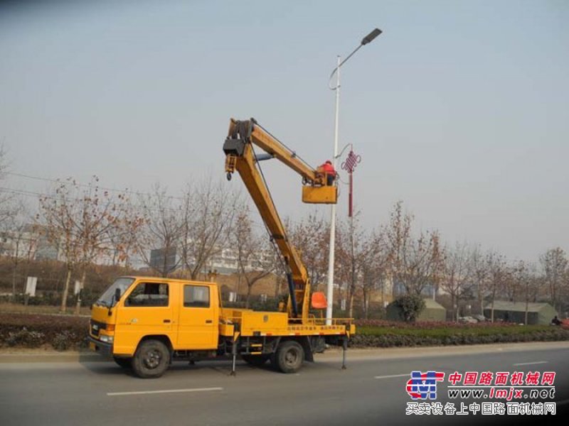 拉萨财务咨询：企业成长的导航灯